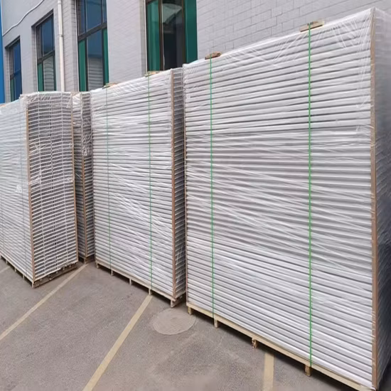 Pig Farming Equipment Livestock Farrowing Fence PP Panel